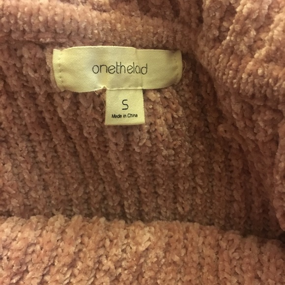 Sweater - Picture 5 of 5